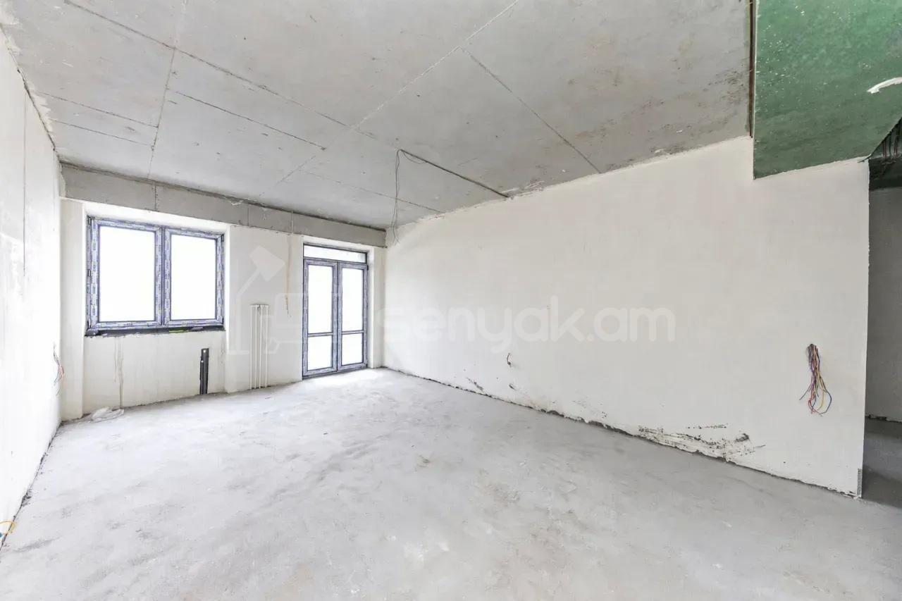 3 Սենյականոց Բնակարան Նորակառույցում, 96քմ, 2/18 հարկ, Զրոյական Վիճակում