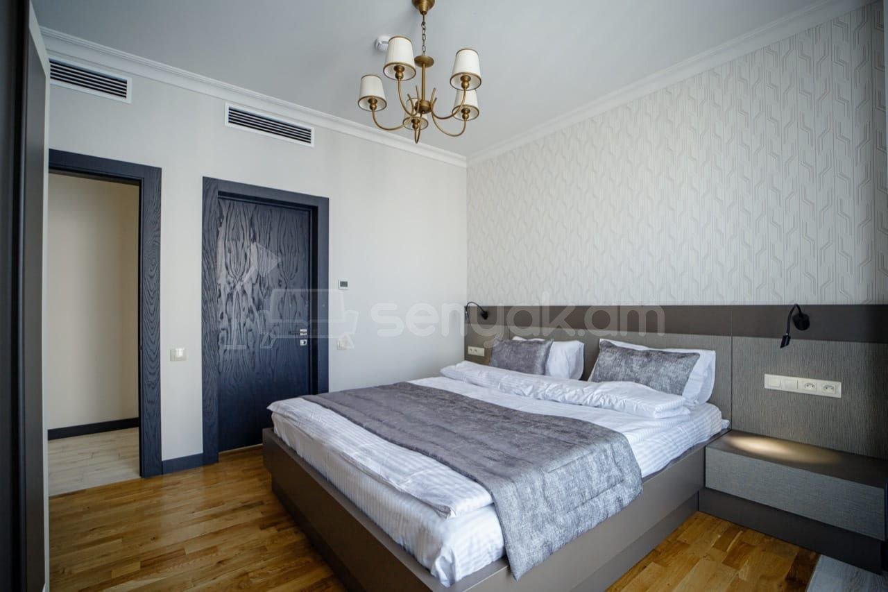 3 Սենյականոց Բնակարան Նորակառույցում, 80քմ, 7/10 հարկ, Դիզայներական Վերանորոգված