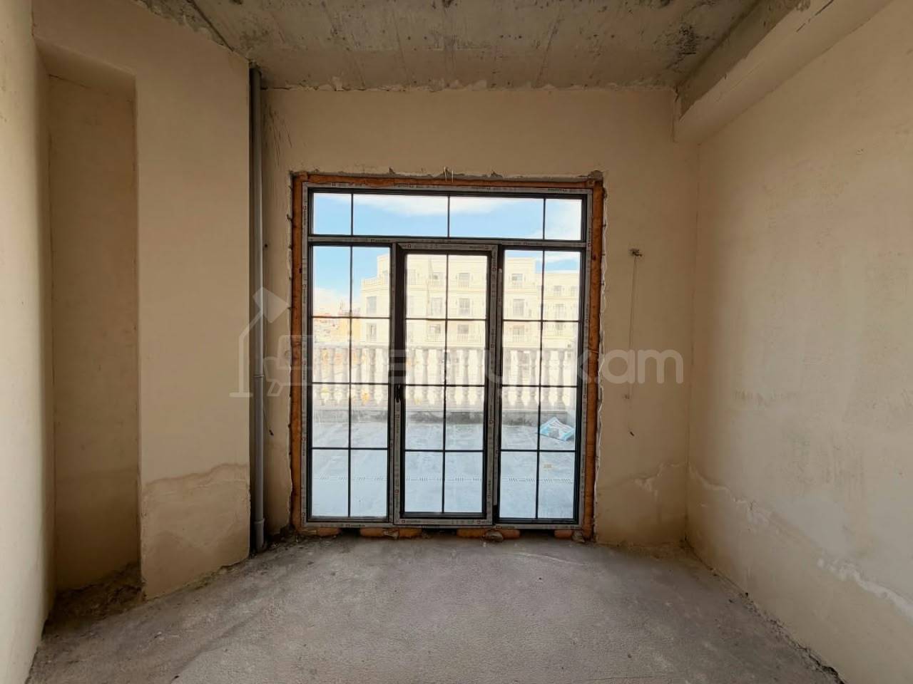 4 Սենյականոց Բնակարան Նորակառույցում, 147քմ, 2/4 հարկ, Զրոյական Վիճակում