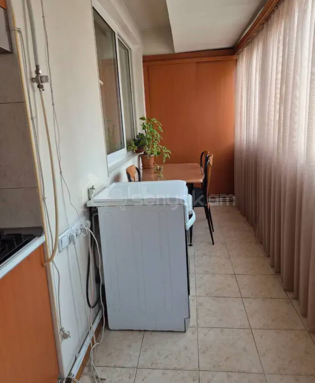 4 Սենյականոց Բնակարան, 100քմ, 3/14 հարկ, Կապիտալ Վերանորոգված, Կահավորված
