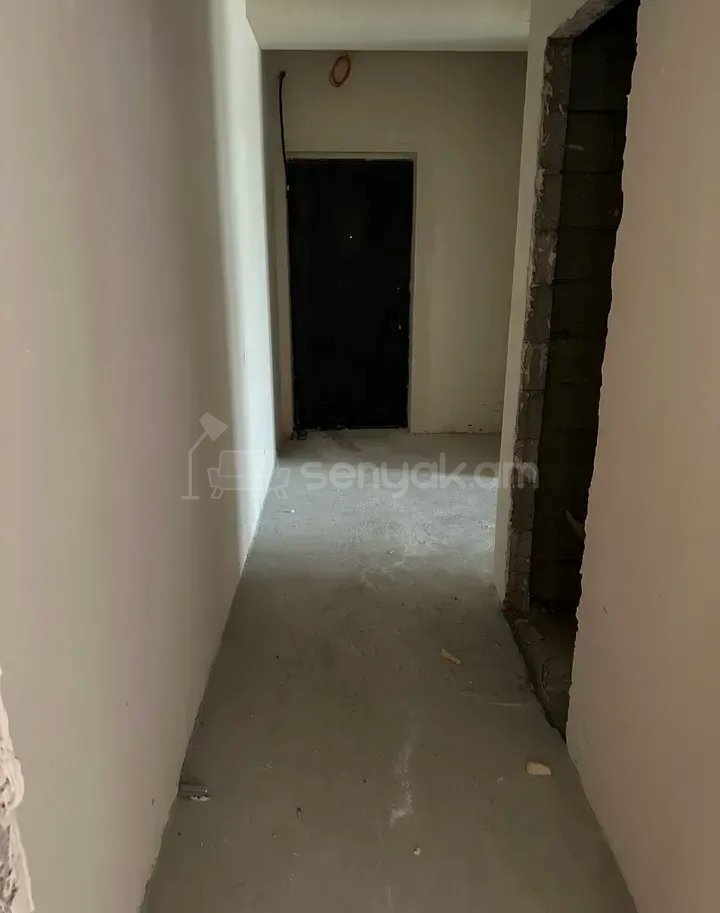 3 Սենյականոց Բնակարան Նորակառույցում, 80քմ, 4/18 հարկ, Զրոյական Վիճակում
