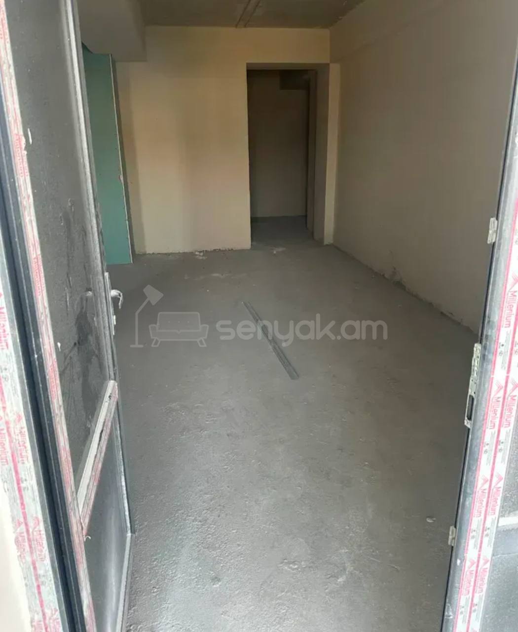 3 Սենյականոց Բնակարան, 80քմ, 4/18 հարկ, Զրոյական Վիճակում