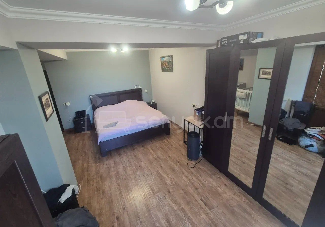 3 Սենյականոց Բնակարան, 77քմ, 2/9 հարկ, Նորմալ Վիճակում