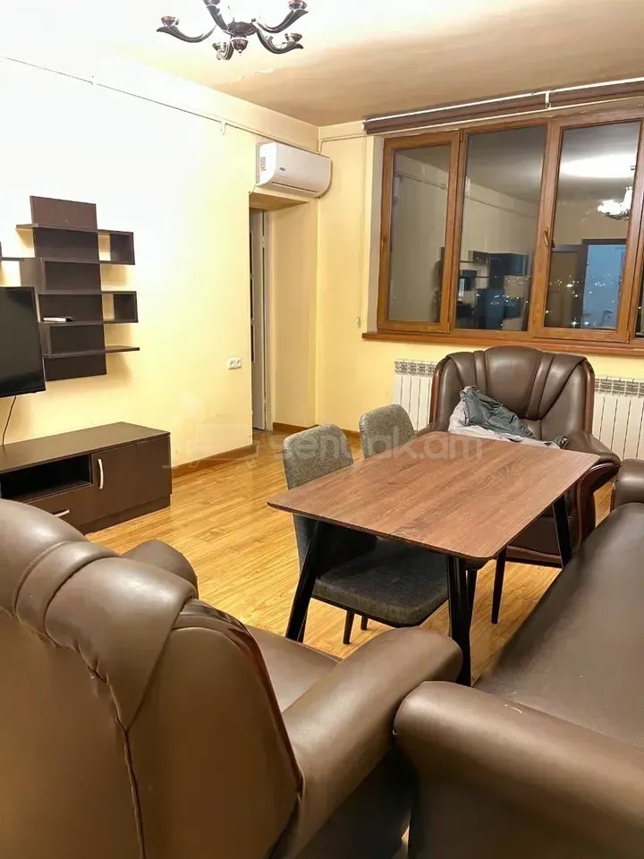 2 Սենյականոց Բնակարան, 51քմ, 8/8 հարկ, Կապիտալ Վերանորոգված