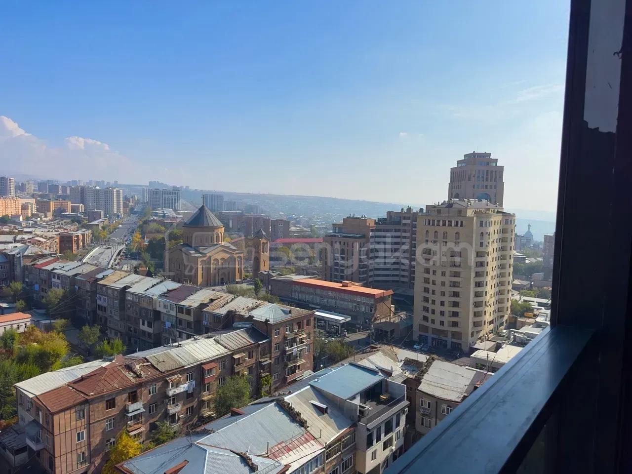 2 Սենյականոց Բնակարան Նորակառույցում, 73քմ, 13/18 հարկ, Կապիտալ Վերանորոգված