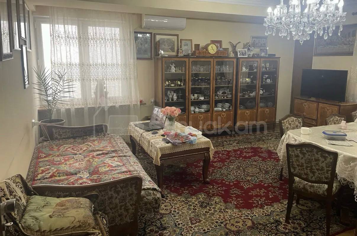 3 Սենյականոց Բնակարան, 82քմ, 9/14 հարկ, Կոսմետիկ Վերանորոգված