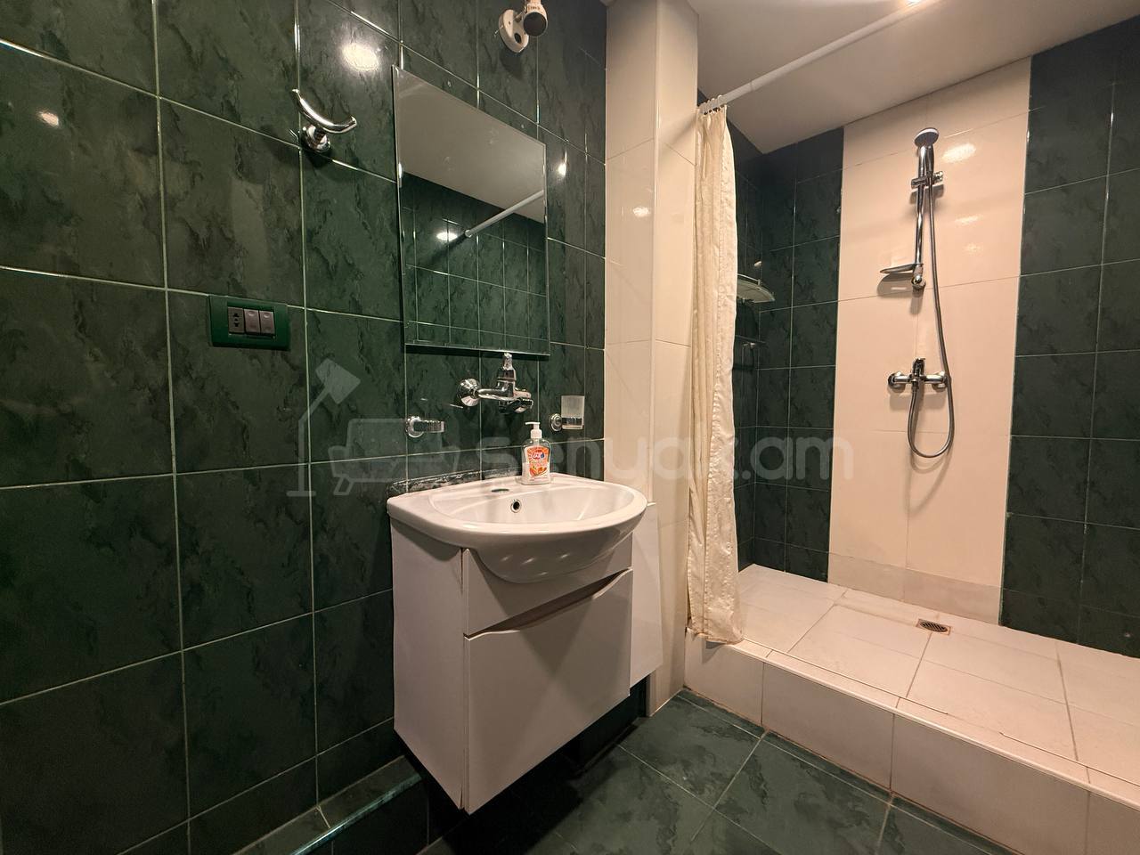 3 Սենյականոց Բնակարան, 60քմ, 2/6 հարկ, Կապիտալ Վերանորոգված
