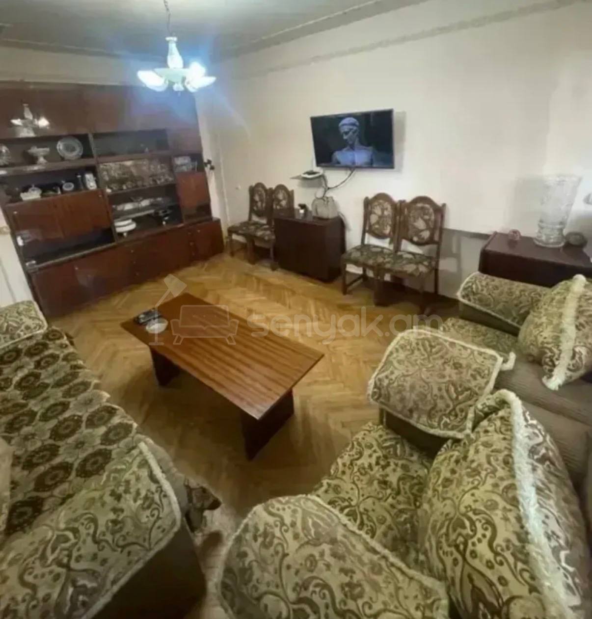 3 Սենյականոց Բնակարան Քարե Շենքում, 78քմ, 5/5 հարկ, Նորմալ Վիճակում