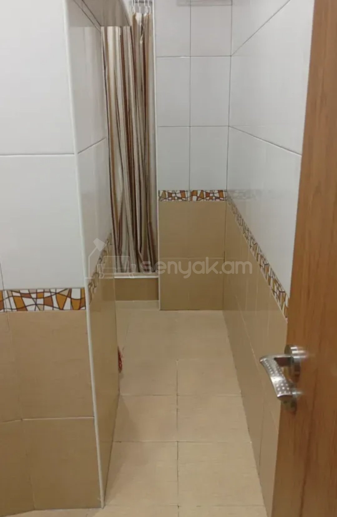 2 Սենյականոց Բնակարան Քարե Շենքում, 65քմ, 1/5 հարկ, Կապիտալ Վերանորոգված, Կահավորված, Արևկող