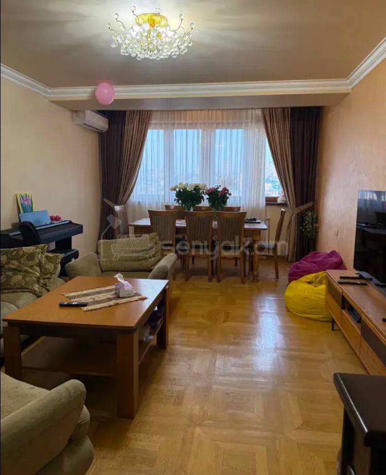 3 Սենյականոց Բնակարան, 92քմ, 10/10 հարկ, Կոսմետիկ Վերանորոգված