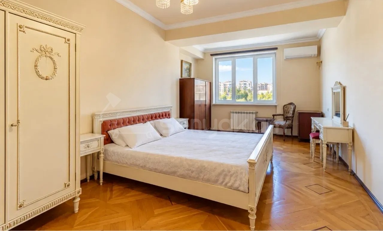 4 Սենյականոց Բնակարան, 120քմ, 6/16 հարկ, Կապիտալ Վերանորոգված