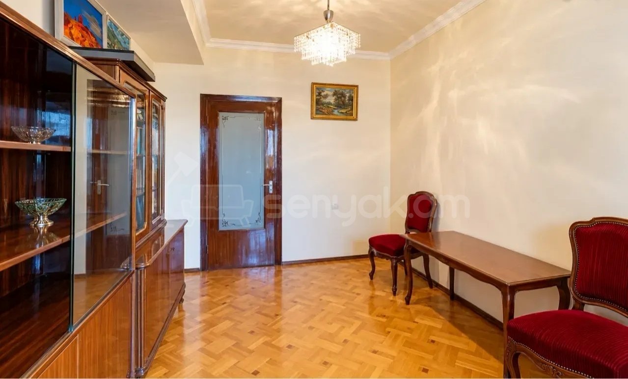 4 Սենյականոց Բնակարան, 120քմ, 6/16 հարկ, Կապիտալ Վերանորոգված
