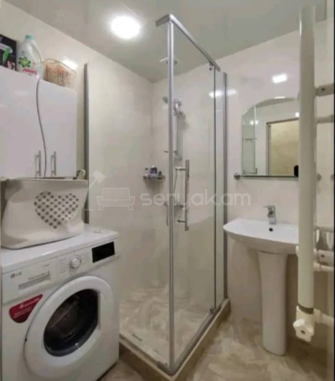 2 Սենյականոց Բնակարան Քարե Շենքում, 40քմ, 2/5 հարկ, Կապիտալ Վերանորոգված, Կահավորված, Արևկող