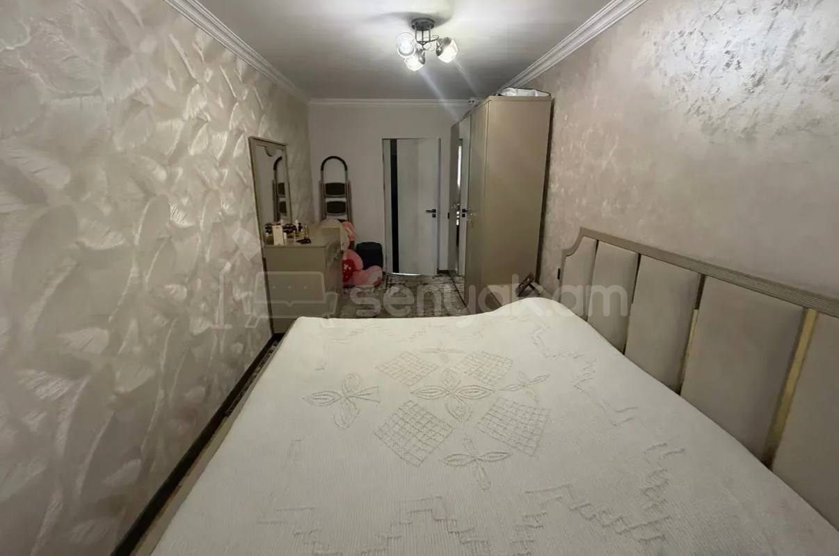 2 Սենյականոց Բնակարան Քարե Շենքում, 60քմ, 4/5 հարկ, Կապիտալ Վերանորոգված