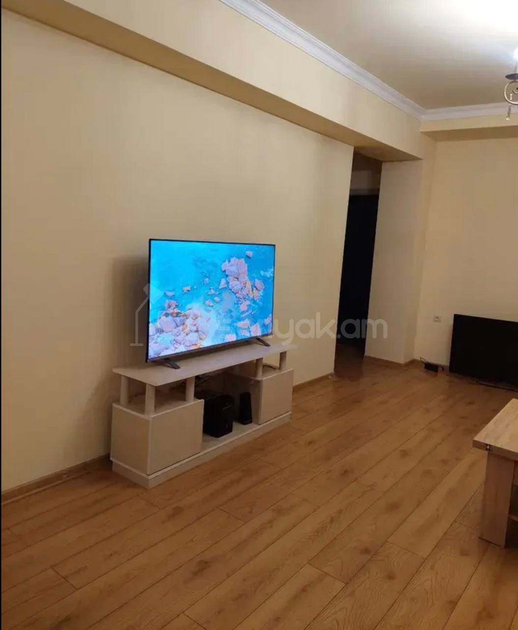 3 Սենյականոց Բնակարան, 75քմ, 2/9 հարկ, Կապիտալ Վերանորոգված, Կահավորված, Արևկող