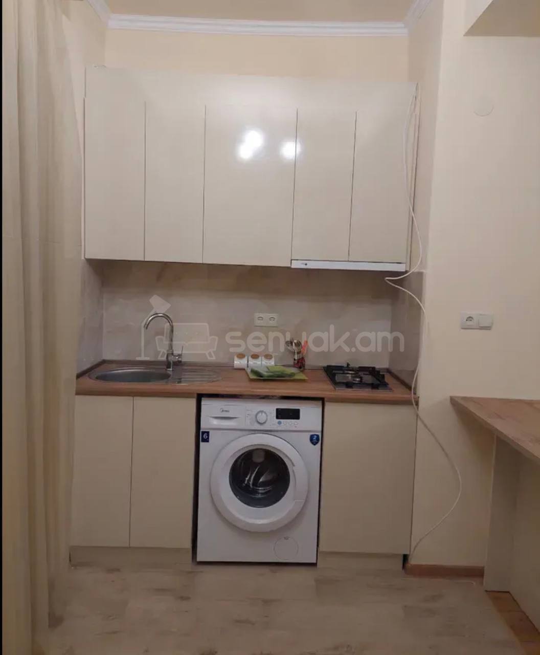 3 Սենյականոց Բնակարան, 75քմ, 2/9 հարկ, Կապիտալ Վերանորոգված, Կահավորված, Արևկող