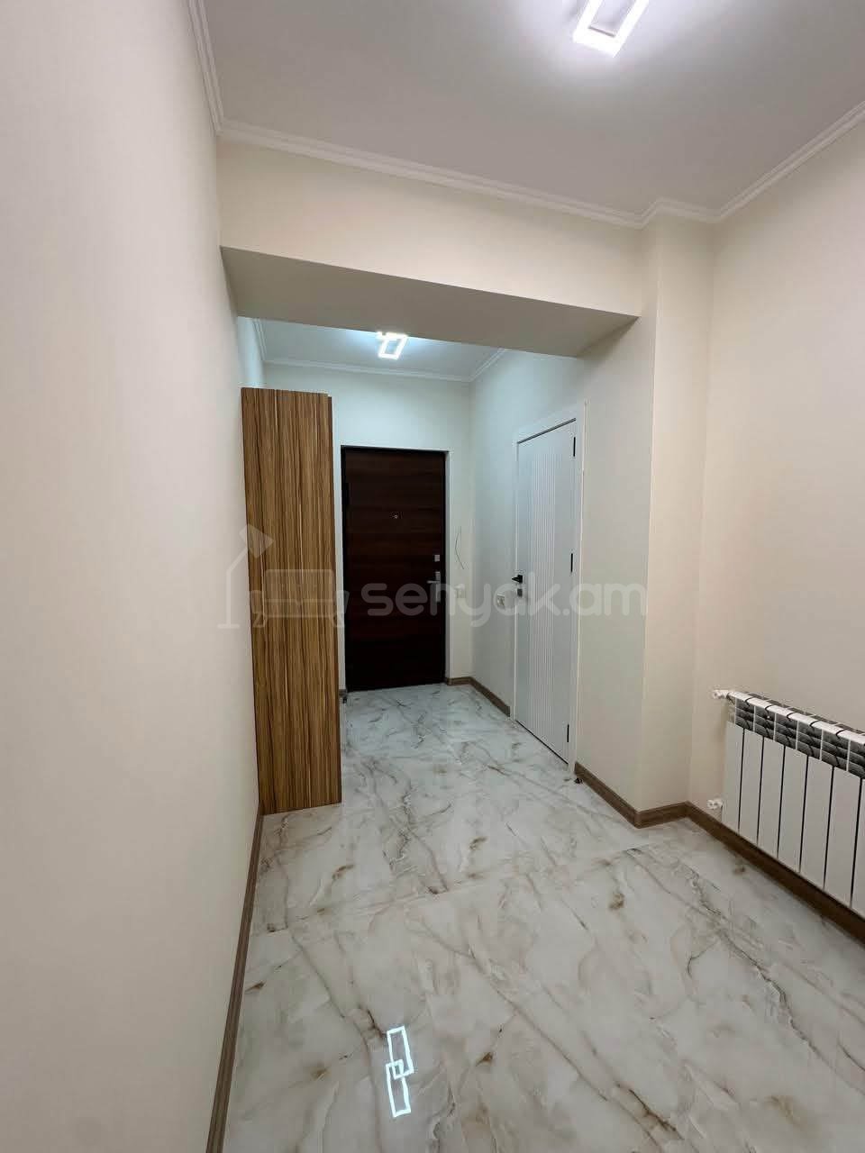 2 Սենյականոց Բնակարան Նորակառույցում, 57քմ, 10/14 հարկ, Կապիտալ Վերանորոգված, Կահավորված, Արևկող
