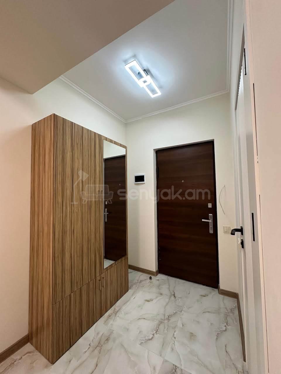 2 Սենյականոց Բնակարան Նորակառույցում, 57քմ, 10/14 հարկ, Կապիտալ Վերանորոգված, Կահավորված, Արևկող