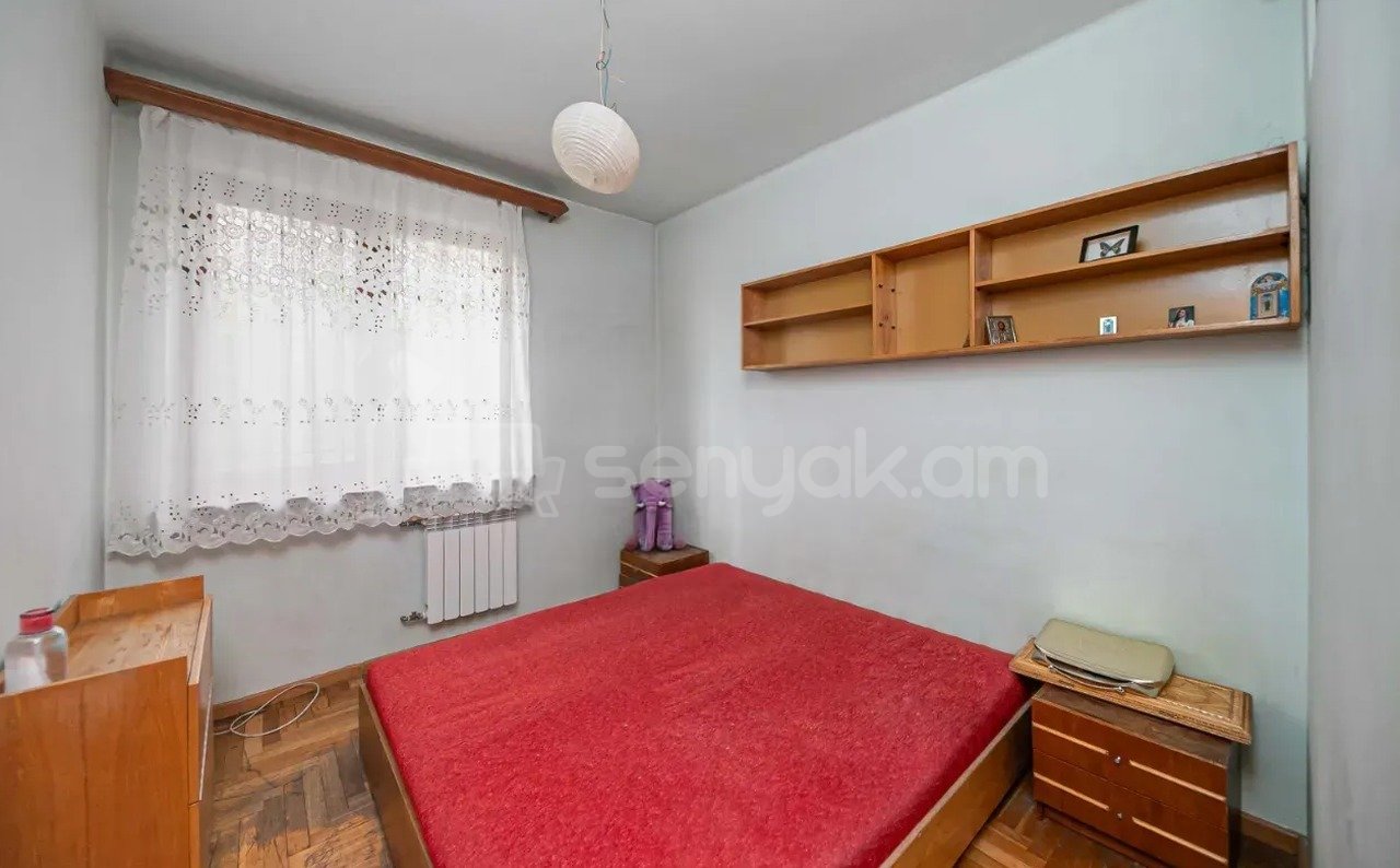 3 Սենյականոց Բնակարան Քարե Շենքում, 92քմ, 1/7 հարկ, Կոսմետիկ Վերանորոգված