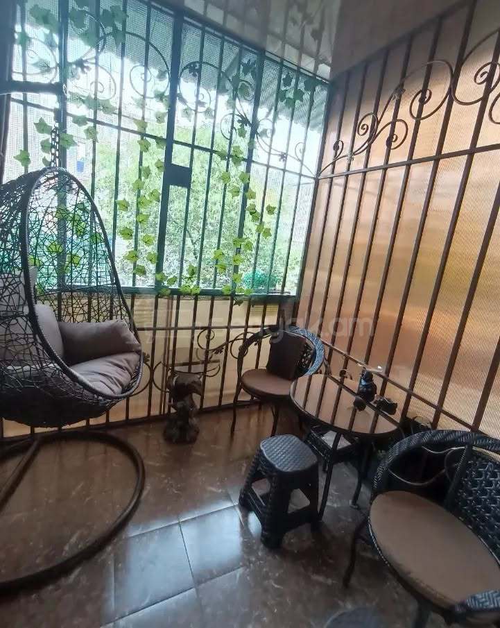 2 Սենյականոց Բնակարան, 62քմ, 2/4 հարկ, Կապիտալ Վերանորոգված