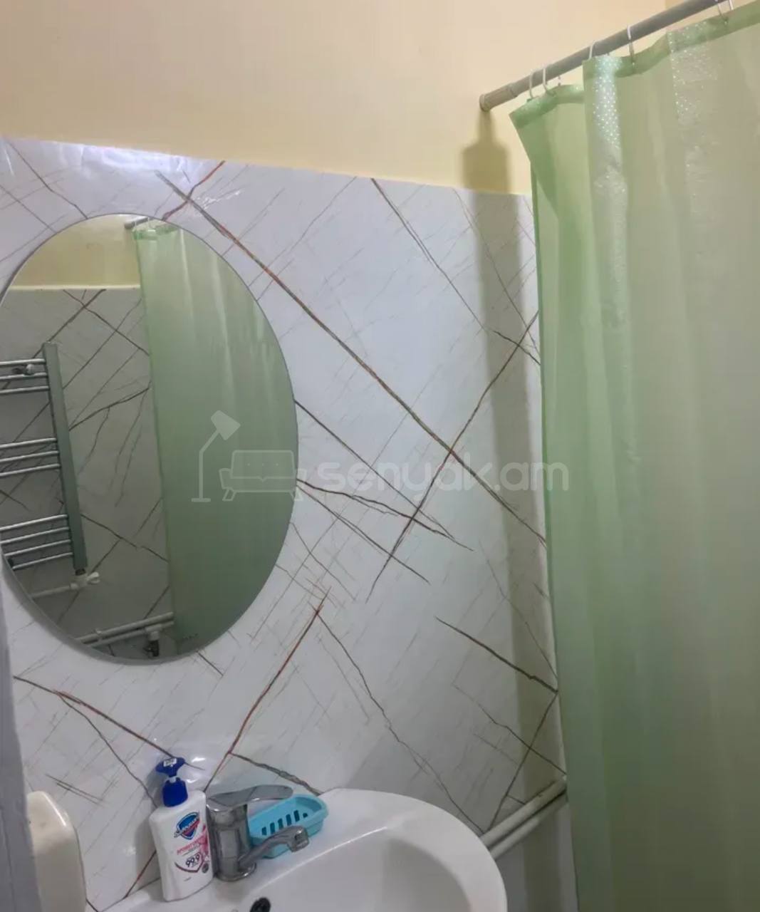 3 Սենյականոց Բնակարան Քարե Շենքում, 80քմ, 2/5 հարկ, Կոսմետիկ Վերանորոգված, Կահավորված