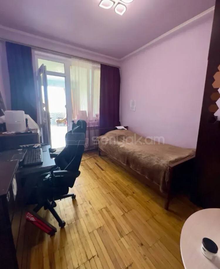 3 Սենյականոց Բնակարան, 107քմ, 4/5 հարկ, Կոսմետիկ Վերանորոգված