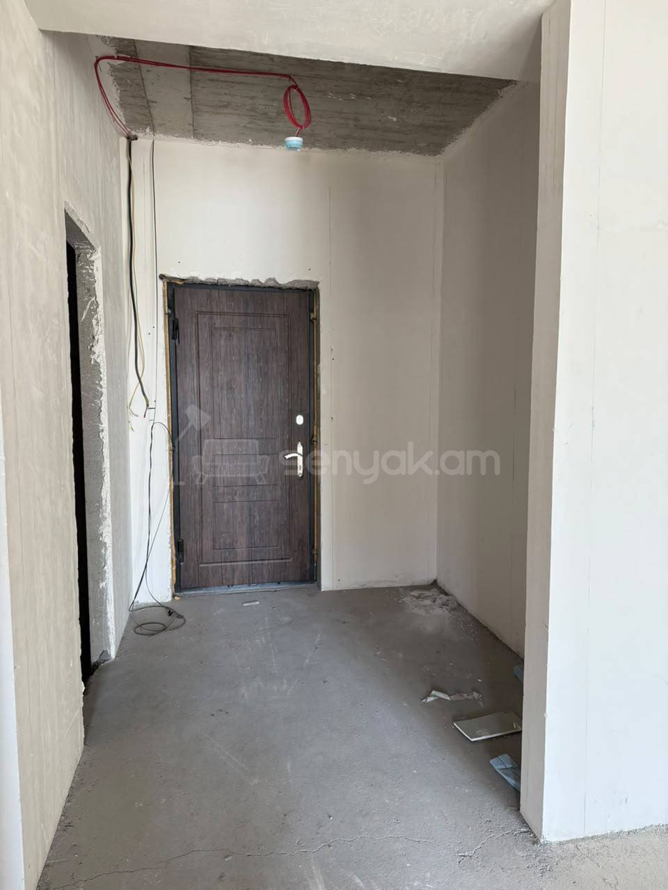 4 Սենյականոց Բնակարան Նորակառույցում, 117քմ, 12/16 հարկ, Զրոյական Վիճակում