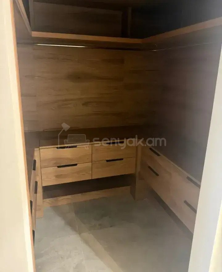2 Սենյականոց Բնակարան Նորակառույցում, 71քմ, 7/12 հարկ, Կապիտալ Վերանորոգված, Կահավորված