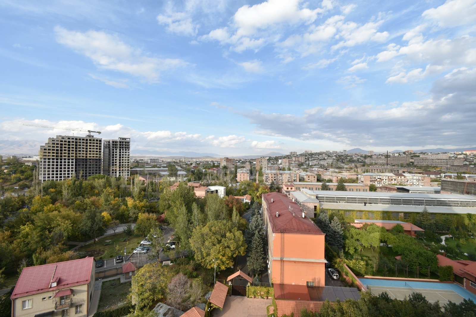 4 Սենյականոց Բնակարան Նորակառույցում, 120քմ, 10/16 հարկ, Կապիտալ Վերանորոգված
