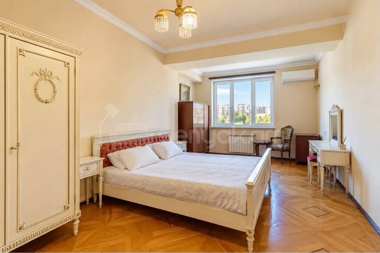 4 Սենյականոց Բնակարան, 120քմ, 6/16 հարկ, Կոսմետիկ Վերանորոգված, Կահավորված, Արևկող