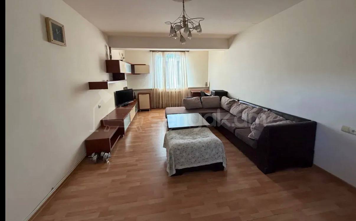 2 Սենյականոց Բնակարան Քարե Շենքում, 50քմ, 3/5 հարկ, Կապիտալ Վերանորոգված, Կահավորված, Արևկող