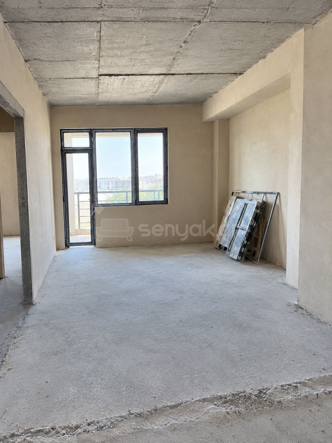 4 Սենյականոց Բնակարան Նորակառույցում, 112քմ, 3/17 հարկ, Զրոյական Վիճակում