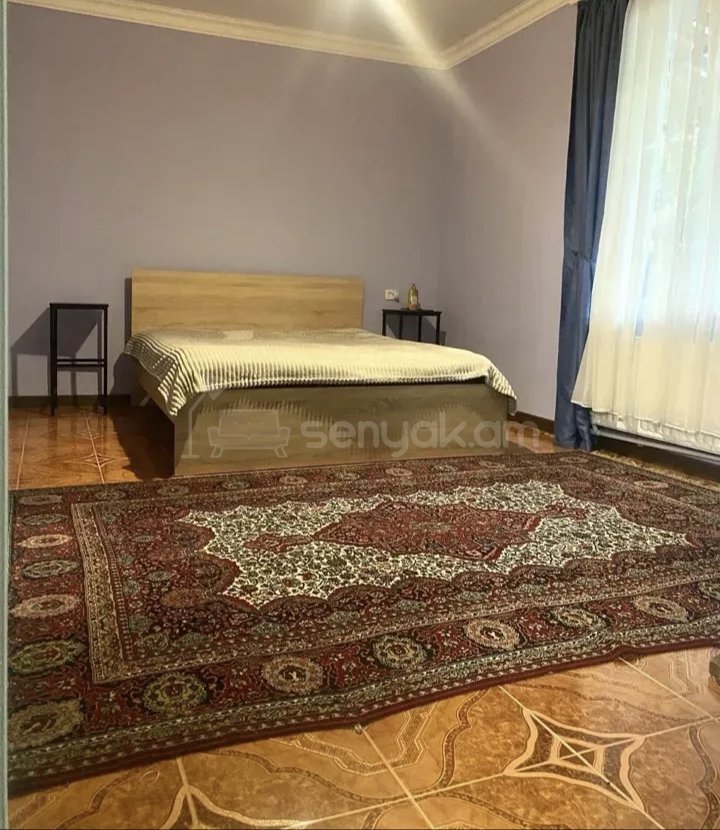 3 Սենյականոց Բնակարան Քարե Շենքում, 78քմ, 6/9 հարկ, Կապիտալ Վերանորոգված, Կահավորված, Արևկող