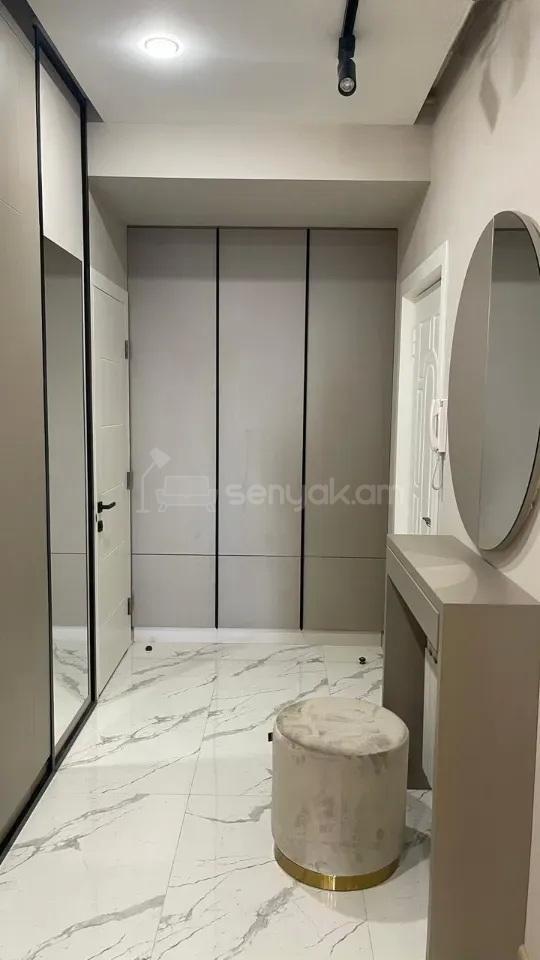 3 Սենյականոց Բնակարան Նորակառույցում, 73քմ, 11/15 հարկ, Դիզայներական Վերանորոգված