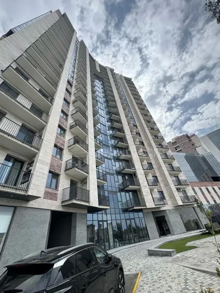 3 Սենյականոց Բնակարան Նորակառույցում, 110քմ, 5/19 հարկ, Զրոյական Վիճակում