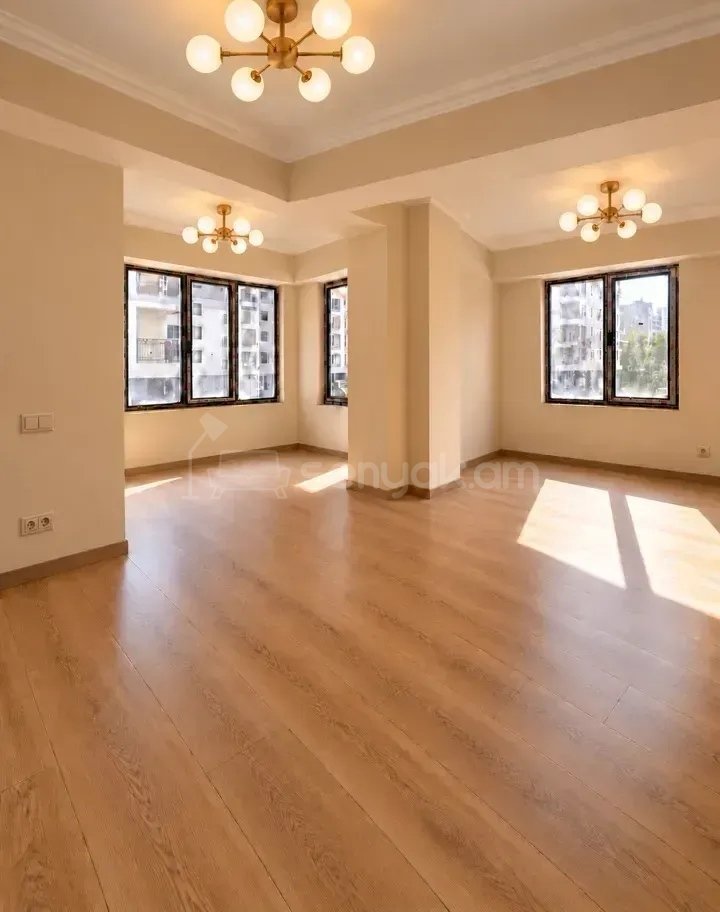 3 Սենյականոց Բնակարան Նորակառույցում, 95քմ, 3/13 հարկ, Կապիտալ Վերանորոգված