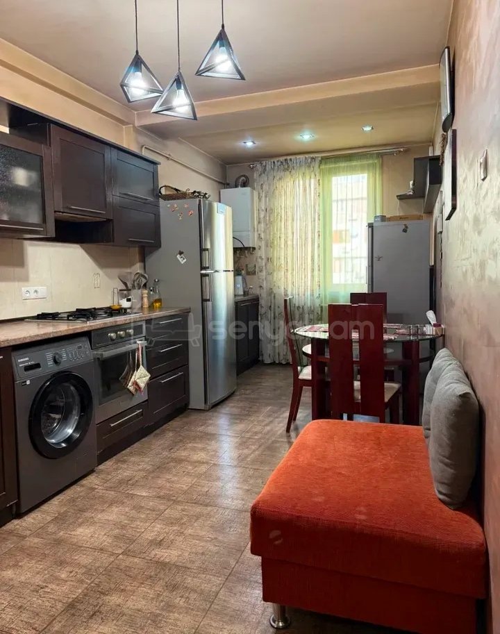 3 Սենյականոց Բնակարան, 86քմ, 5/10 հարկ, Կապիտալ Վերանորոգված