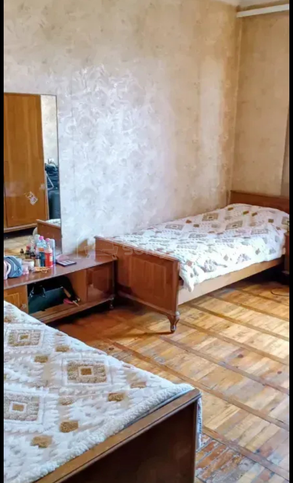 3 Սենյականոց Բնակարան, 80քմ, 4/9 հարկ, Նորմալ Վիճակում