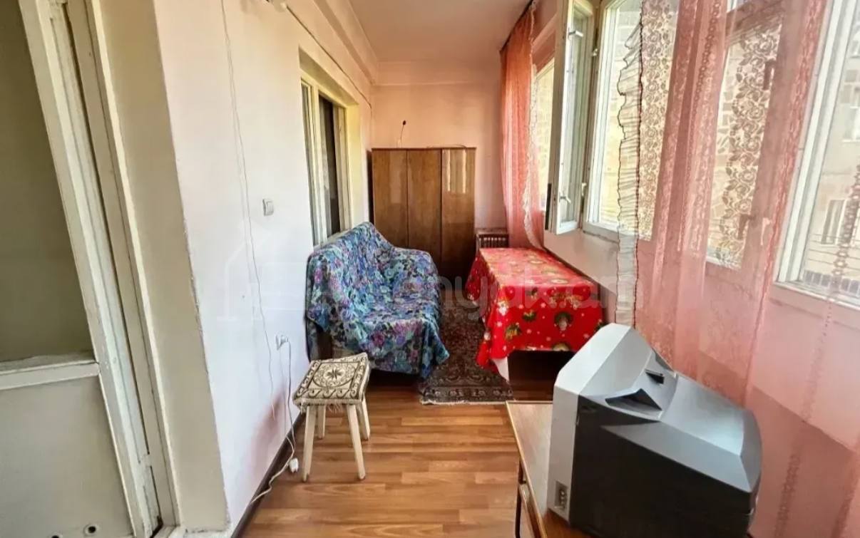 3 Սենյականոց Բնակարան, 80քմ, 8/9 հարկ, Նորմալ Վիճակում