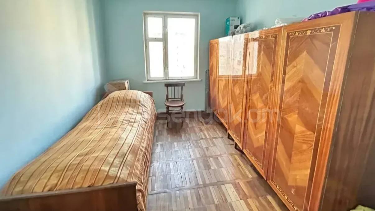 3 Սենյականոց Բնակարան, 80քմ, 8/9 հարկ, Նորմալ Վիճակում