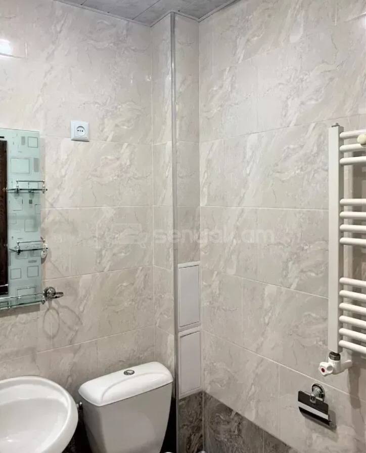 2 Սենյականոց Բնակարան Քարե Շենքում, 56քմ, 3/5 հարկ, Կոսմետիկ Վերանորոգված, Կահավորված