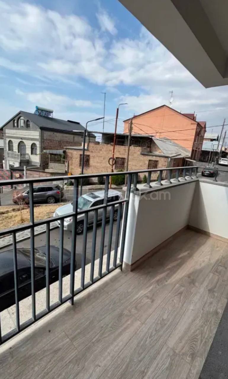 3 Սենյականոց Բնակարան Նորակառույցում, 74քմ, 2/10 հարկ, Կապիտալ Վերանորոգված, Կահավորված, Արևկող