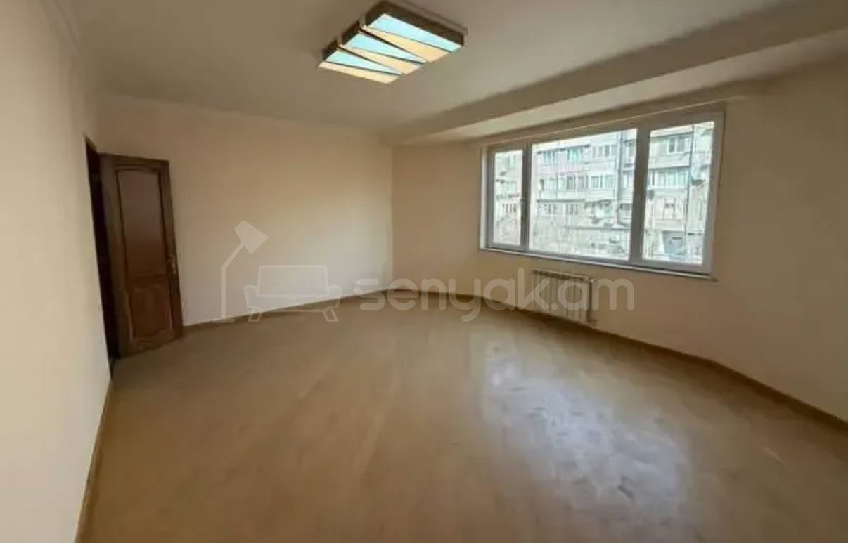 3 Սենյականոց Բնակարան, 130քմ, 3/4 հարկ, Կապիտալ Վերանորոգված