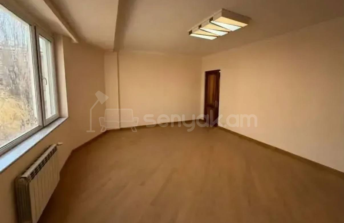 3 Սենյականոց Բնակարան, 130քմ, 3/4 հարկ, Կապիտալ Վերանորոգված