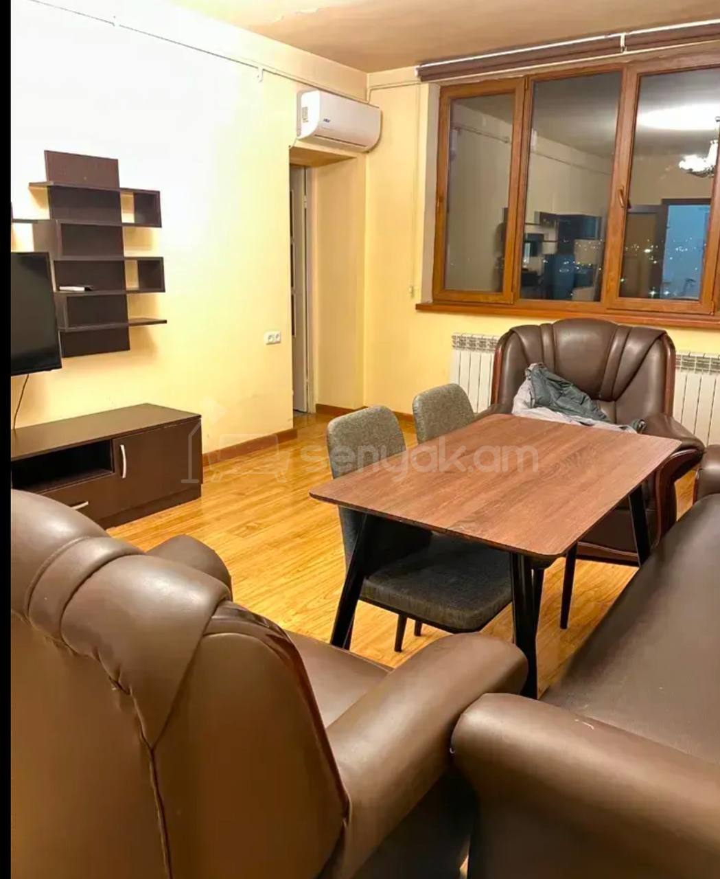 2 Սենյականոց Բնակարան Քարե Շենքում, 51քմ, 8/8 հարկ, Կապիտալ Վերանորոգված