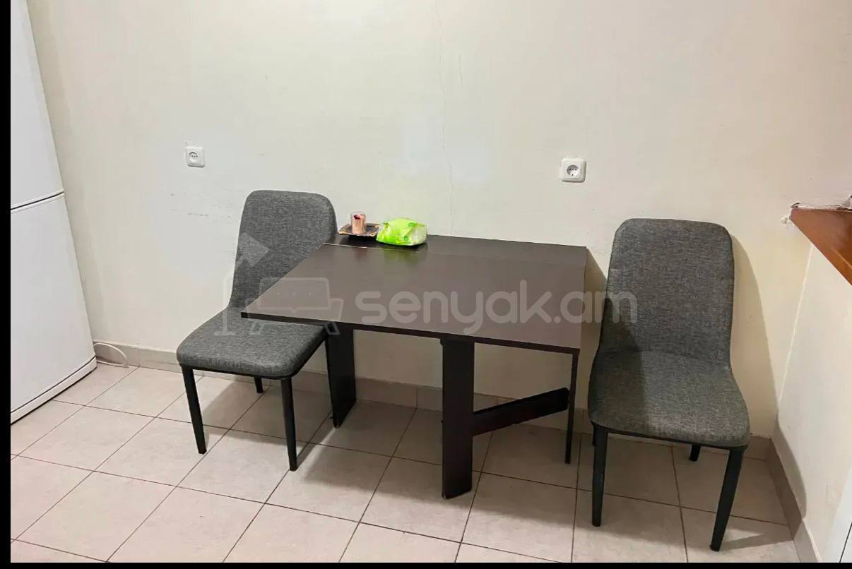 2 Սենյականոց Բնակարան Քարե Շենքում, 51քմ, 8/8 հարկ, Կապիտալ Վերանորոգված