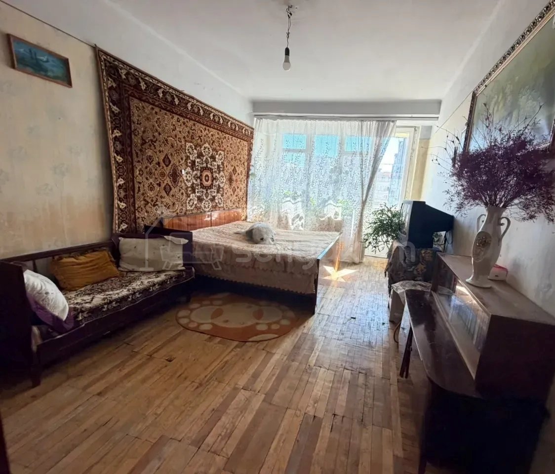 3 Սենյականոց Բնակարան, 92քմ, 7/9 հարկ, Պետական Վիճակում