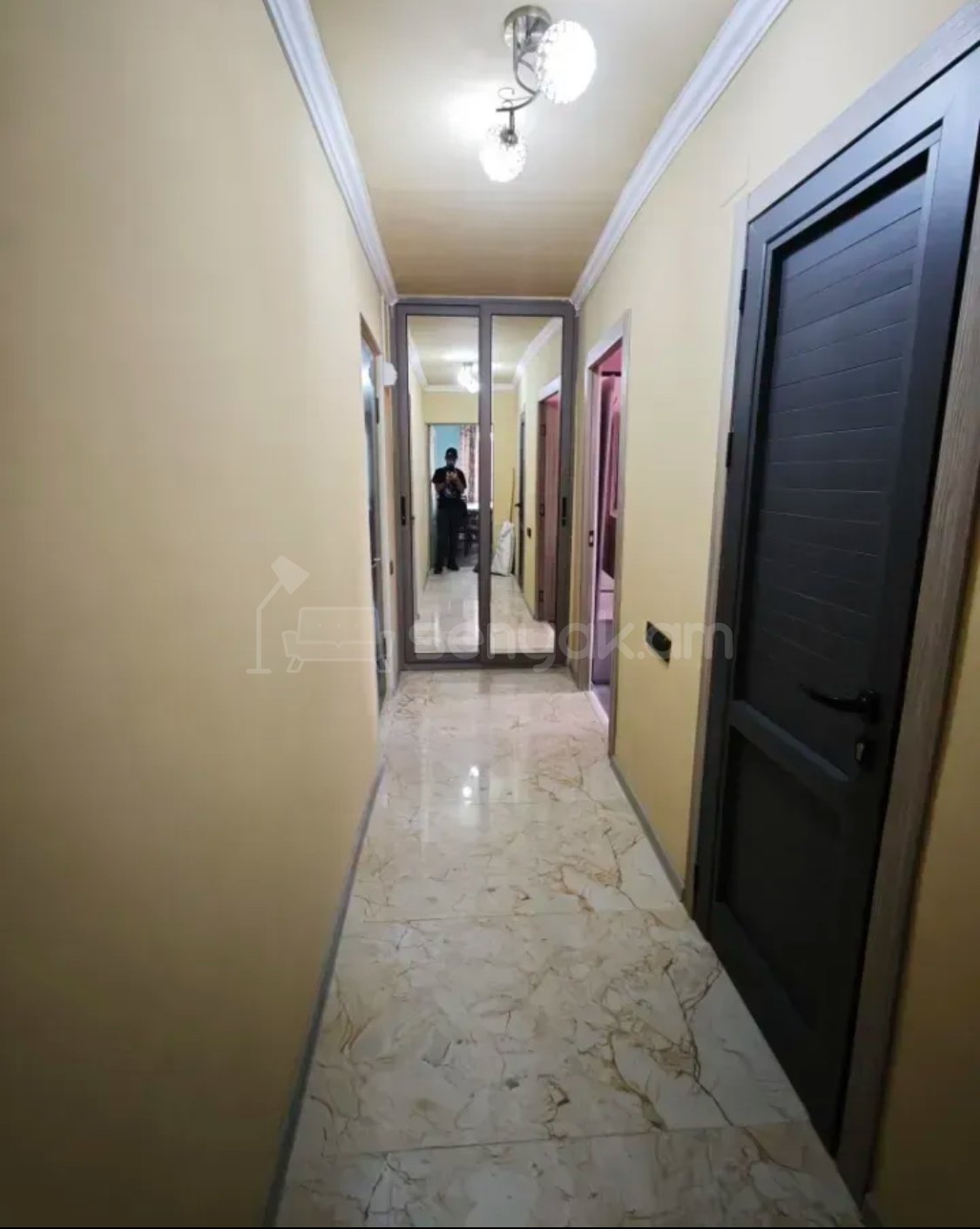 2 Սենյականոց Բնակարան, 53քմ, 2/5 հարկ, Կապիտալ Վերանորոգված, Կահավորված