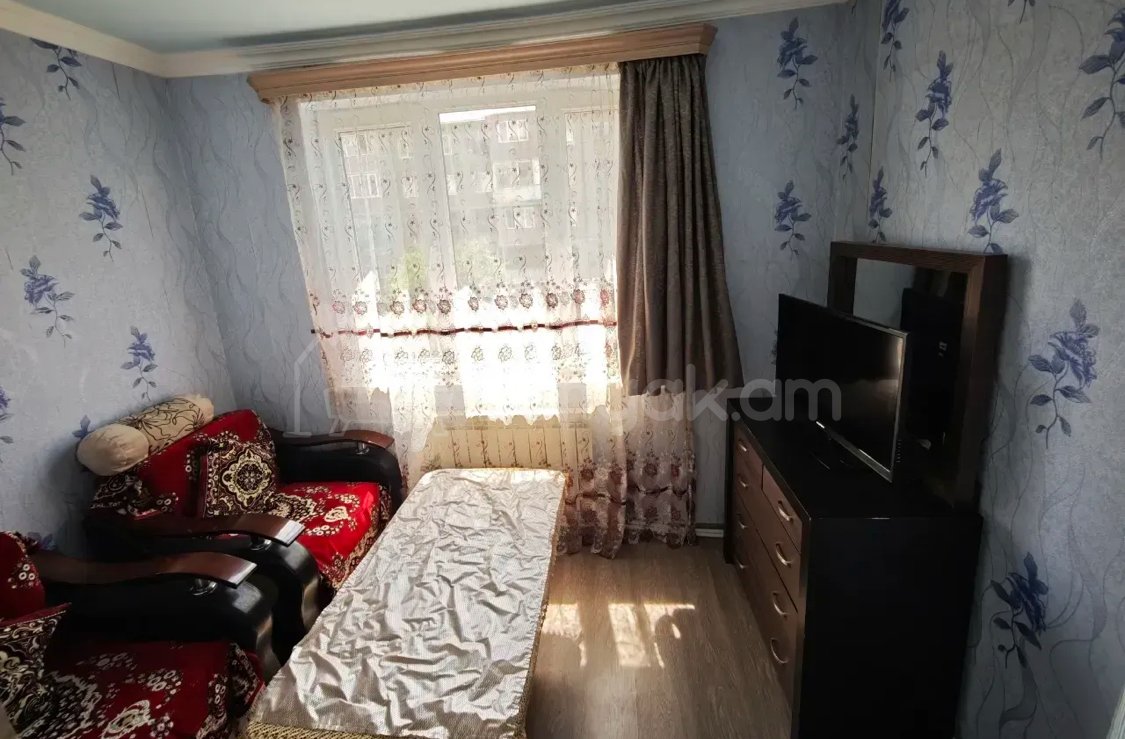 2 Սենյականոց Բնակարան, 53քմ, 2/5 հարկ, Կապիտալ Վերանորոգված, Կահավորված