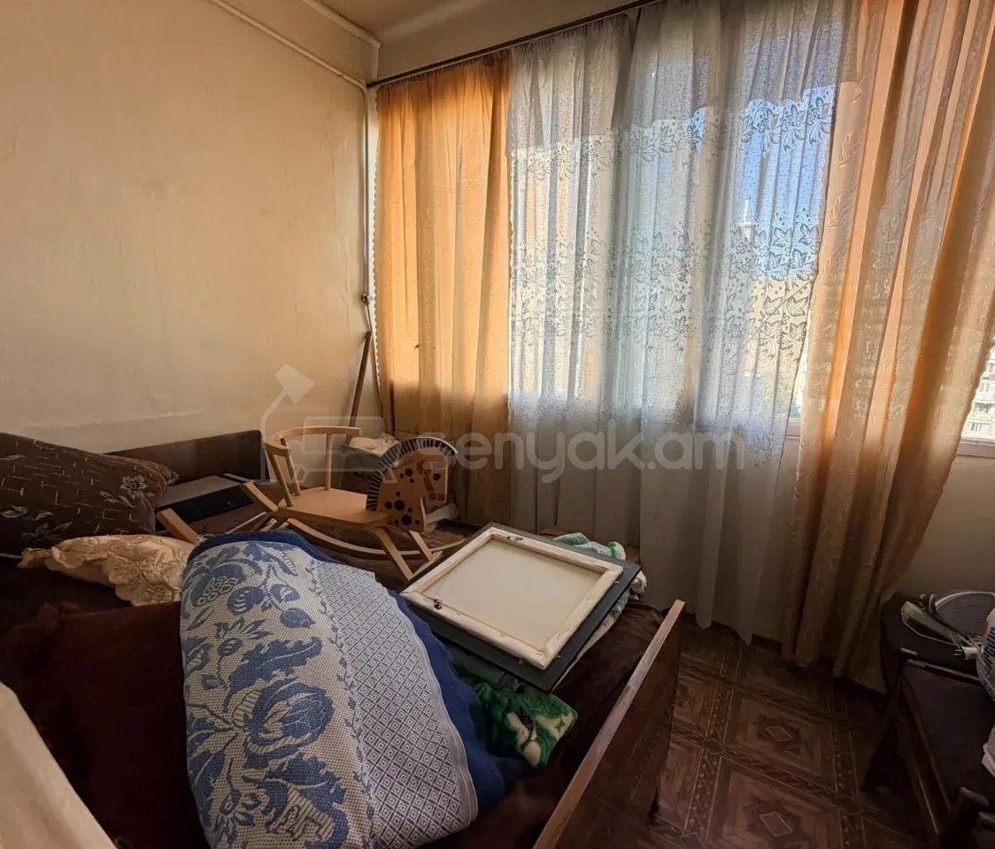 3 Սենյականոց Բնակարան, 92քմ, 7/9 հարկ, Նորմալ Վիճակում